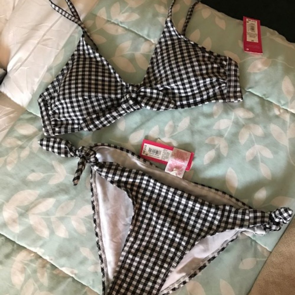 NWT Gingham Plaid Bikini Set (Size S)